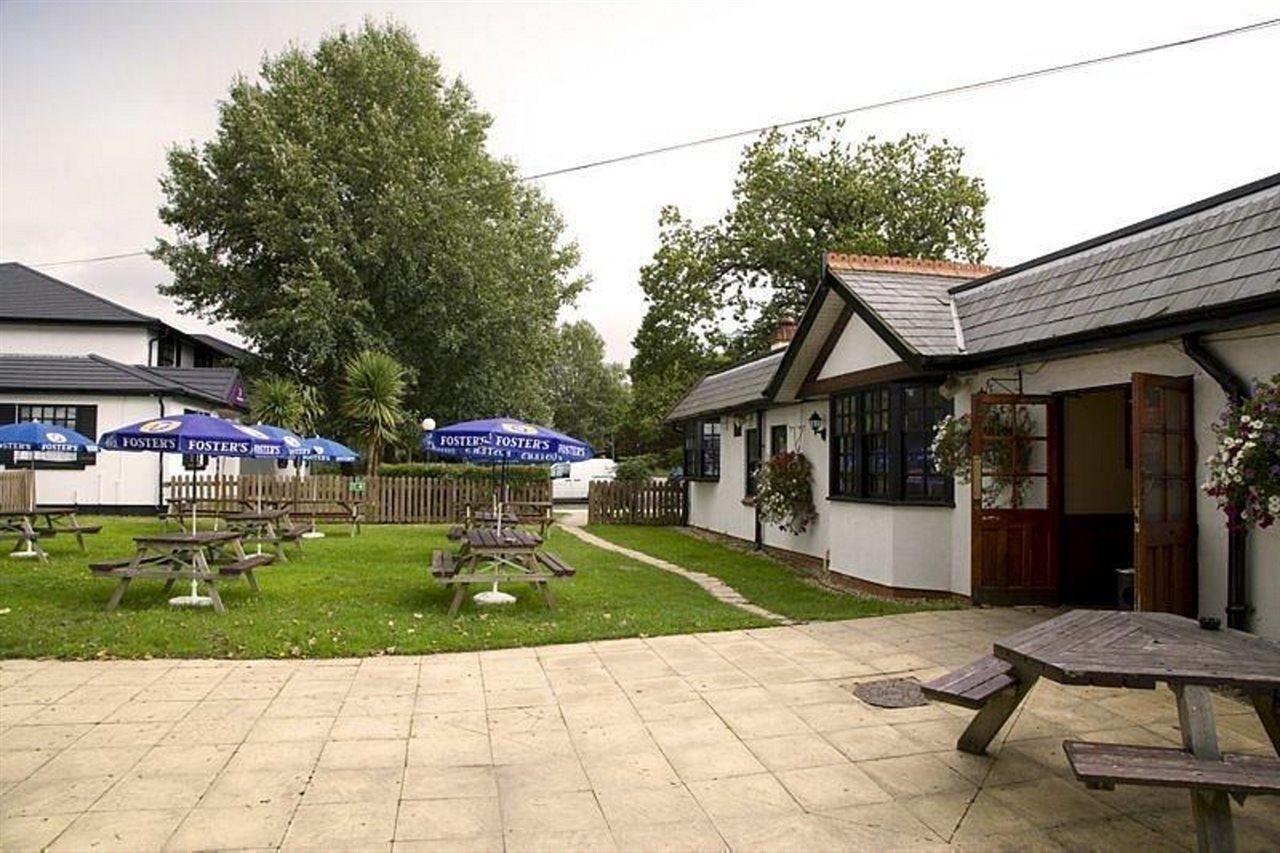 Premier Inn Cobham Cobham  Dış mekan fotoğraf