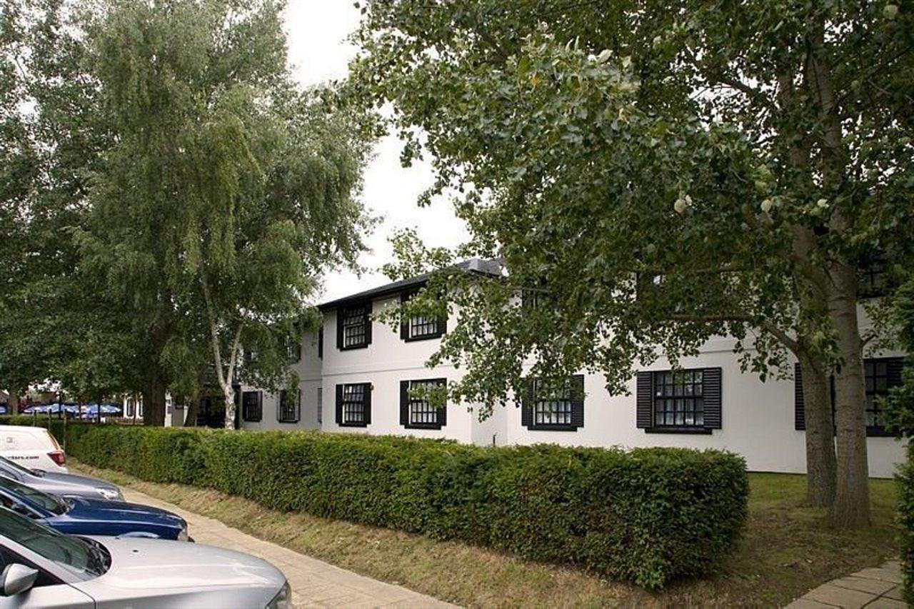 Premier Inn Cobham Cobham  Dış mekan fotoğraf